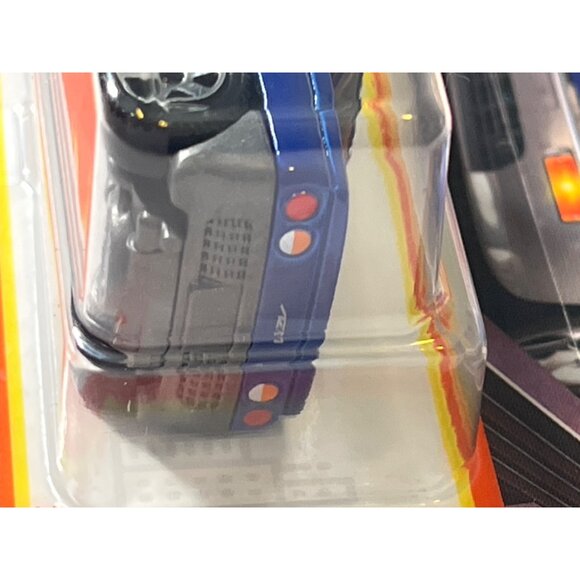 Matchbox 1992 Mazda Autozam AZ-1 Blue 70 Years 1:64 Diecast Car - Picture 7 of 8